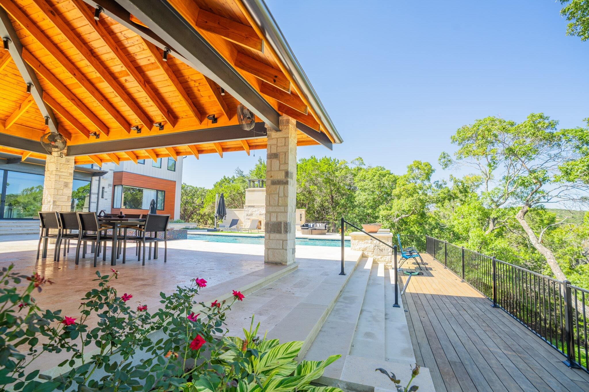 A Yard with expert landscape design
