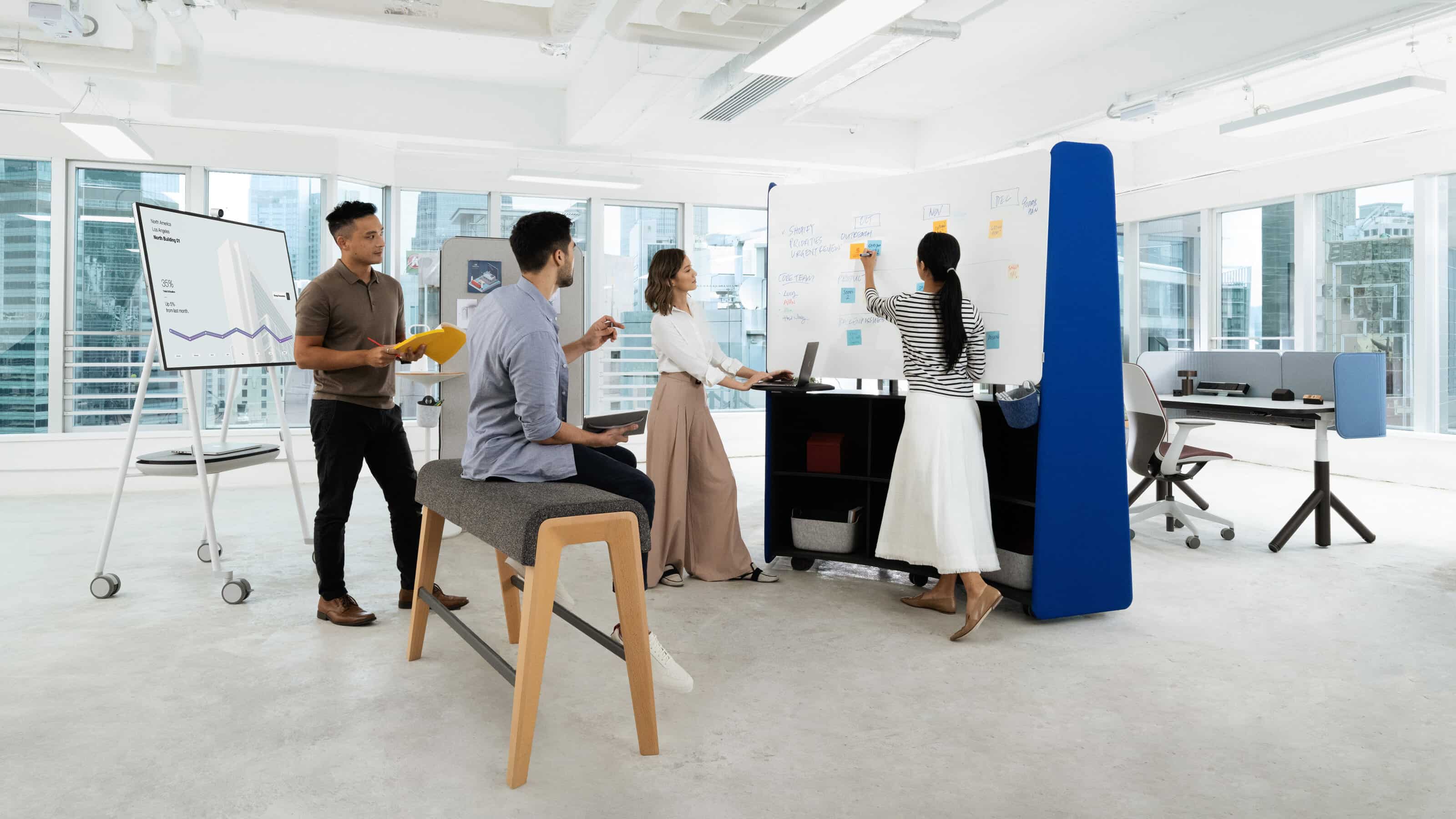 A team of interior designers working in an office (1)