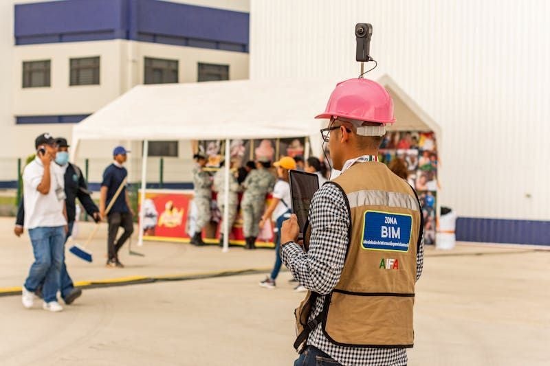 BIM engineer on site 