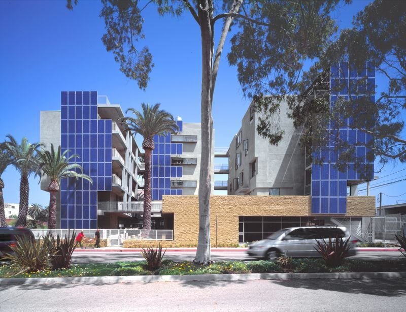 Colorado Court Housing in Santa Monica