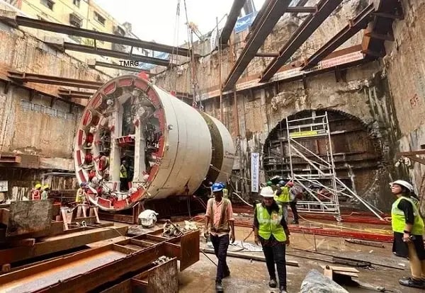 Construction practices for underground metro tunnels