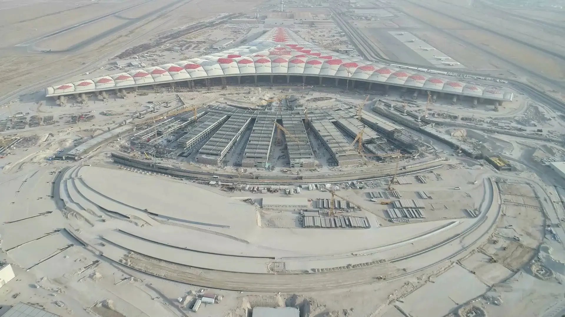 Kuwait International Airport under construction