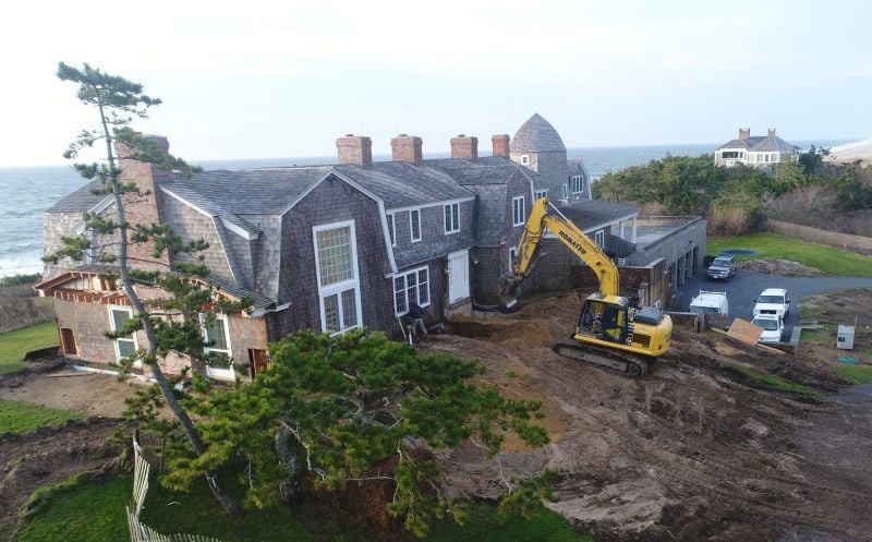 Luxury waterfront home under construction by DiLandro Andrews Engineering