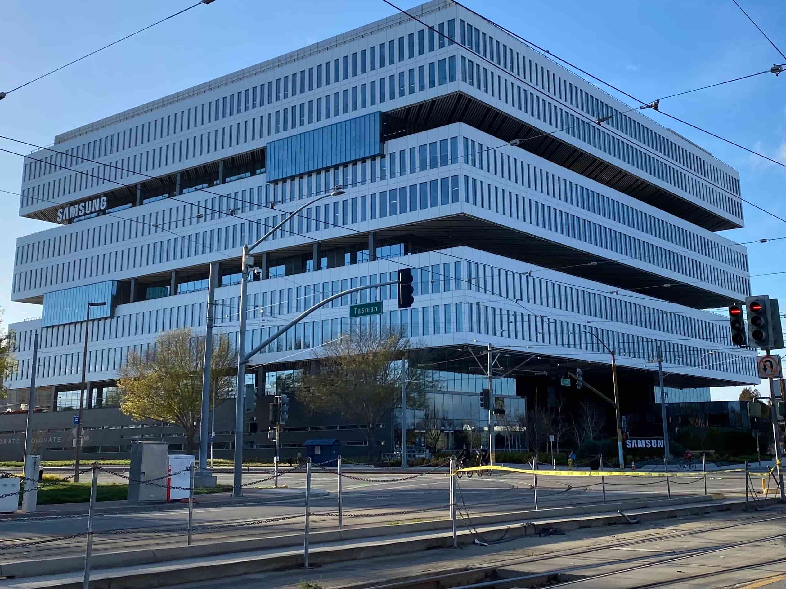 Samsung America HQ (1)