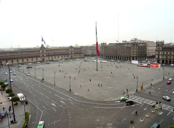 aerial-view-empty-plaza
