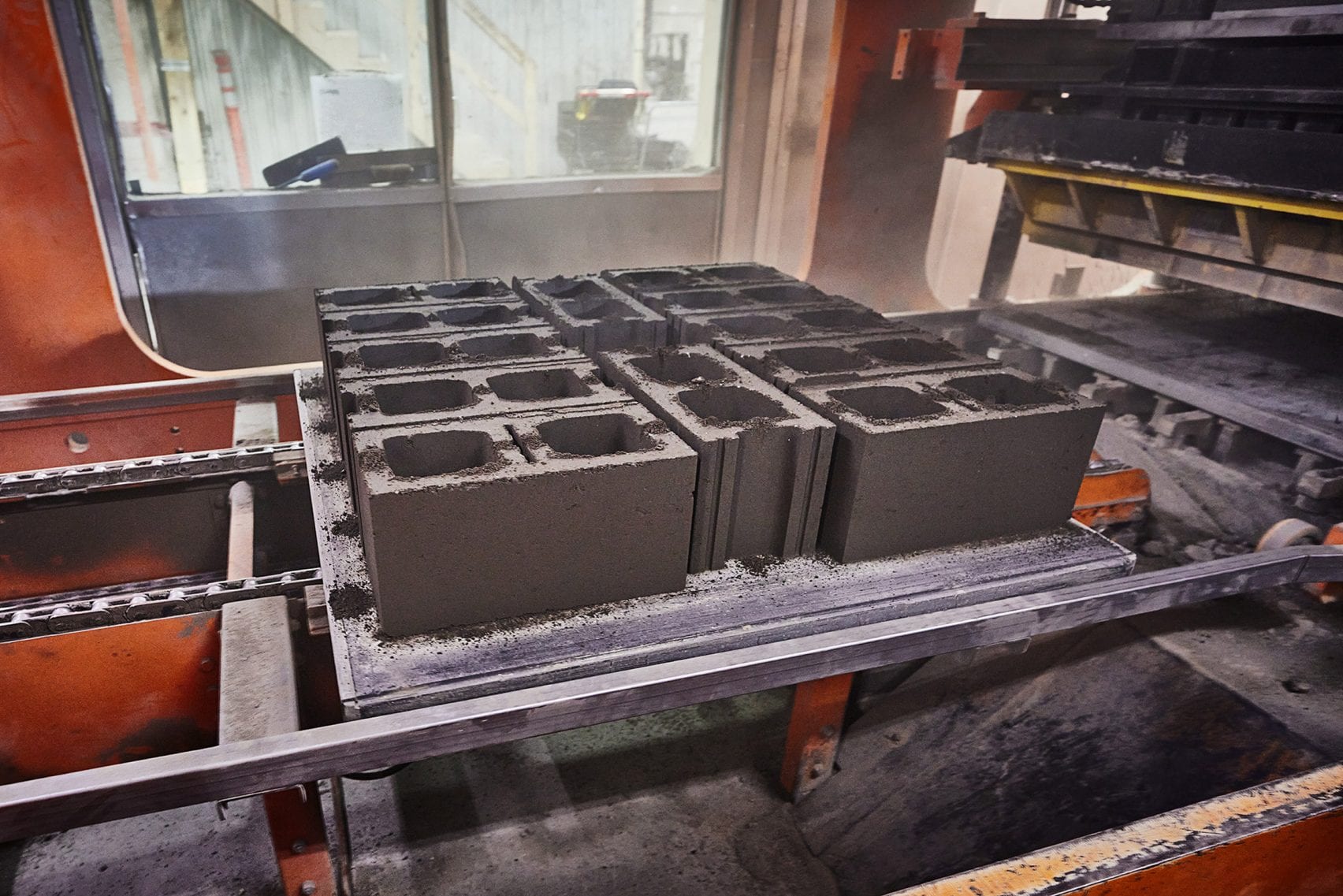Carbicrete, a carbon-negative concrete